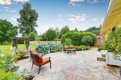 Stone Patio Design!